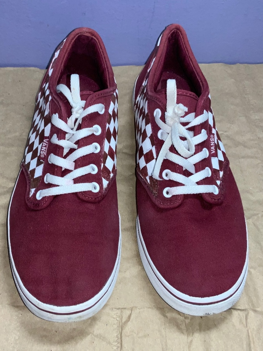 Vans burgundy white checkerboard low top lace-up sneakers Sz 8